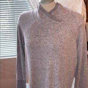 Reitman’s Hyba soft sweater